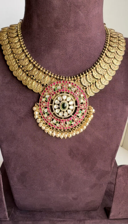 Kasu necklace with Jadau Kundan & Moissanite locket